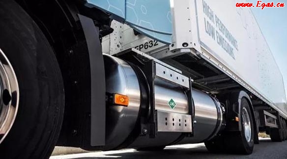 沃爾沃推天然氣汽車，續(xù)航1000公里動(dòng)力不輸柴油，比電動(dòng)車強(qiáng)太多